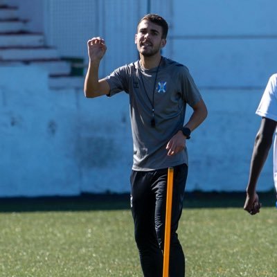 ⚽️| PF Cantera CD Tenerife. 🎓| CAFYD, UEC. 📚| MSc Strength & Neuromuscular Performance, UCJC.