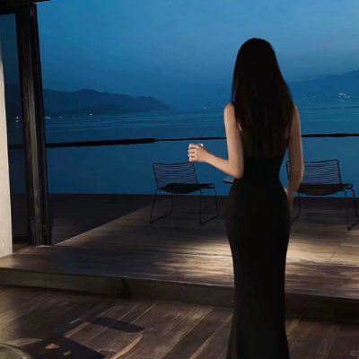 az__GZ5buOe's profile picture. 間違いを犯しながら過ごした人生は、何もせずに過ごした人生よりも名誉あるものである。