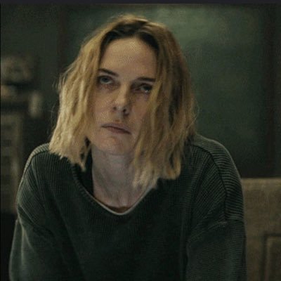 artemistxc's profile picture. 