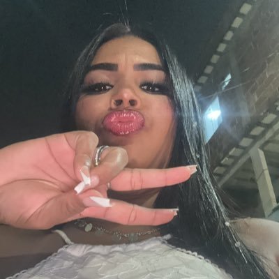 Não coloque limites em seus sonhos, coloque fé...☝☺ 💭