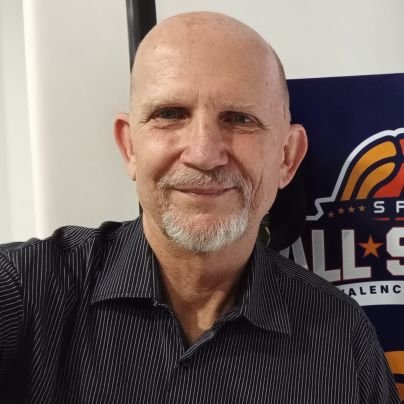 DAPAVU's profile picture. Instructor de Arbitros/Arbitro FIBA (R)
Director de Academia Técnica de Formación Arbitral @ACTEFA2020
🇻🇪 🇭🇷