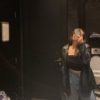 melisss_b's profile picture. computer eng