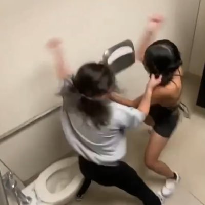 fight_dathoe's profile picture. insta @fights._frmanywhere