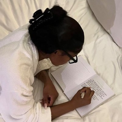 theboldthoughts's profile picture. 