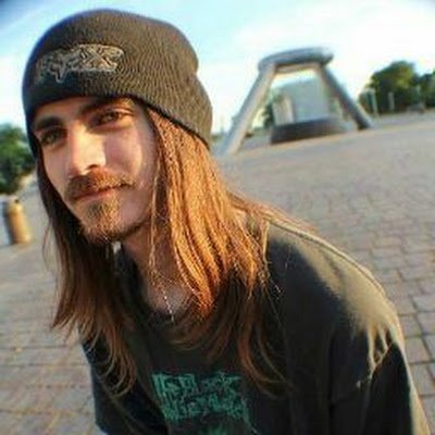 RichardKen66107's profile picture. 