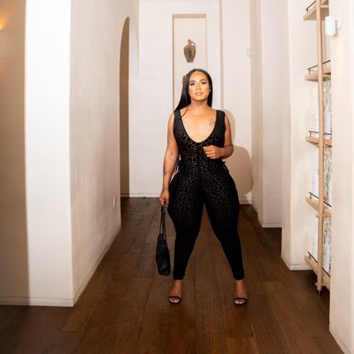 I’m really that bitch on and offline .. Don’t check for me unless you have a 💵 for me follow my ig: ToyaDior_