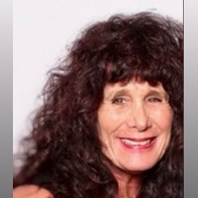 BethRobert89525's profile picture. 