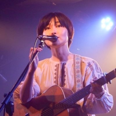 シンガーソングライター／ぼのぼのによく似ています。パンとコーヒー、可愛いものが好き。