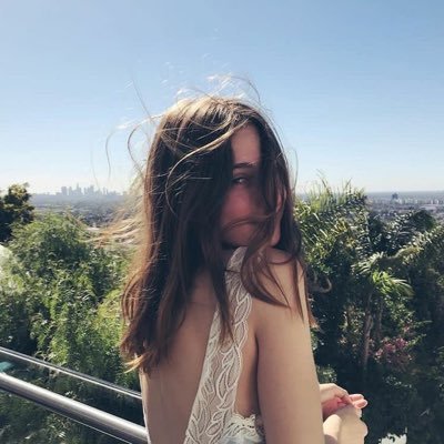 vidaispink's profile picture. Living in a pink world 🪽 ~Moodboards-Positive Vibes-Motivation~