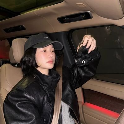 ever since '20, back in '25 | slow joining as of now | old sushi @yongbokxri | DO NOT REROLL JUST LOCKED ACCOUNT