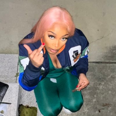 ATL🛫HTX HAIRSTYLIST/MUA/ Artist Hairpage @goldenhourvanitystudio on ig