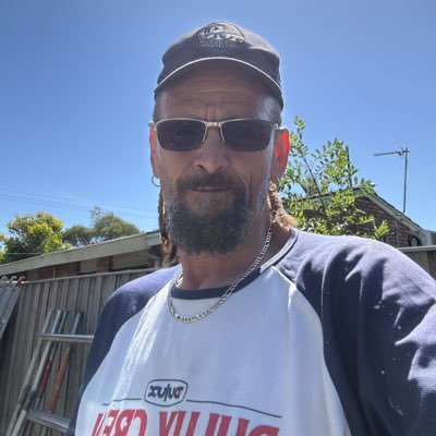 Lovetheworld68's profile picture. 