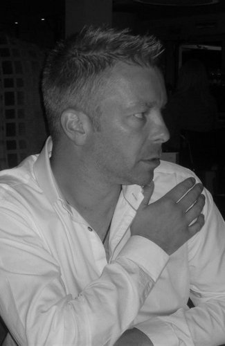 Telecoms geek |Family First |Non Exec Trustee | ex grassroots Football Manager | LFC.