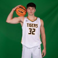 Eli Lawson (@elilawson23) 's Twitter Profile