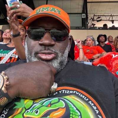 benton_leroy's profile picture. 🏈 coach Jenkins High school, recruiting liaison.Frank Callen Boys Club Alumni,FAMU alumni, Agent advisor sports management world wide agency, scouting SMWW,