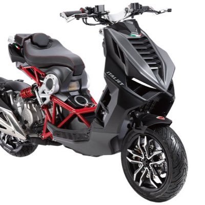 huang42352's profile picture. 