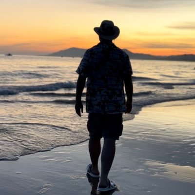 Become the top stock trader in the world. All the tweets are just my records only,but not investment advice.Trader in Hong Kong.