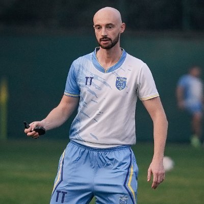 YellowKBFC's profile picture. Eat,Drink, Sleep football ⚽️