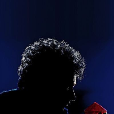 amandzials's profile picture. something