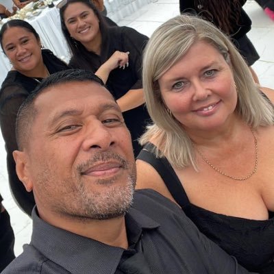 lau_simona's profile picture. Happily💍Married GenX with two daughters! Luv cooking, beach, hikes, music, my garden n my cats. Blessed!☝🏽🙏🏽🐈🌊🚴‍♂️🏖️💐OneNZOneNation IDFB 🚫DM