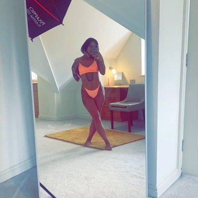 chloelouiseofx's profile picture. Yorkshire Lass - ONLY REPLY ON MY LINK ‼️