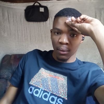 Sihle_96's profile picture. Full Stack dev