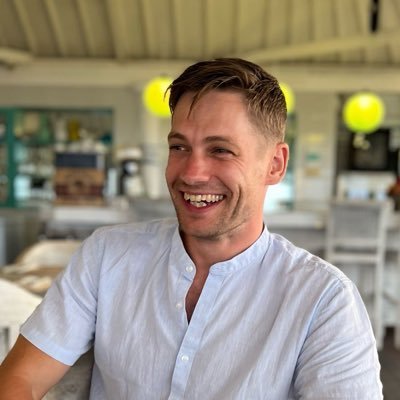 kaninfod's profile picture. Corporate Finance // M&A // Medtech // Alt podcast // Fitness // Cykling // #Superliga // Tech //   It’s all fun and games till it’s not fun and games.