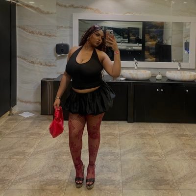 a__jolade's profile picture. 🤍🫧