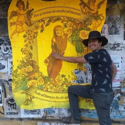 Estudioso de los símbolos del Inconciente, las figuras literarias, la corporalidad y la comunicación política... Al paternar a mi hijo, me paterno a mí.