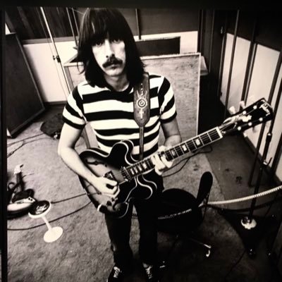 CosmicDancer20's profile picture. Chewin’ outta rhythm on ma bubblegum......