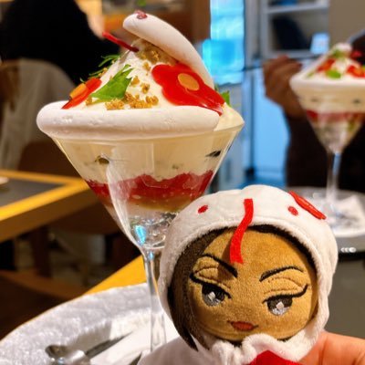 超成人済み。多ジャンル推しの雑多垢。交換譲渡多め。メイン→おそ松さん:カラ松一松。松ステをあいしている。最推しF6トド松・F6箱推し。刀剣乱舞:初期刀・加州。堀川、蛍丸、長義、水心子、則宗、実休、丙子。刀ステ刀ミュ観てます。プロメア:リオ。ツイステ:ジャミル最推し。時々マレウス求。※敬称略