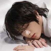 ᯓ✦sini (@sinik7_) 's Twitter Profile