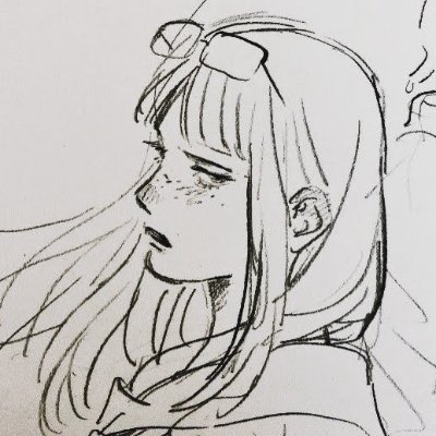 Mariellesings's profile picture. very opinionated