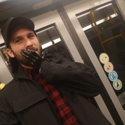 Alexand87186928's profile picture. 