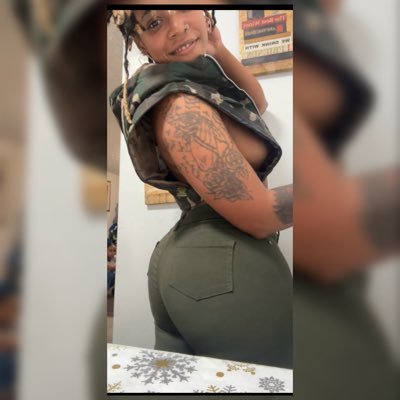 WatisaSs's profile picture. Everything that glitters ✨ ain’t gold. Can’t do the negative vibes 😌. I am a rare breed 🤷🏽‍♀️ I am great 😌 #Aries