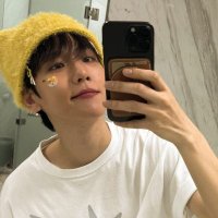 mel (@unicornnins) 's Twitter Profile