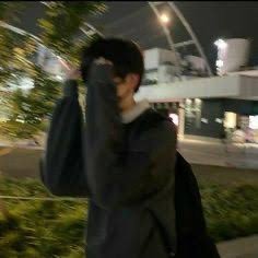 kuA9YTSoYI76175's profile picture. 