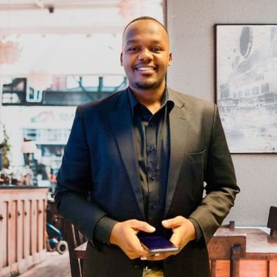 G.O.E ✝️ | Leader of the Year 2021 🥇|
Education Is Key 🗝️ | Money Is Power 👑 Currently Building @kilimodares 🚜 & @sanifuafrica 📲