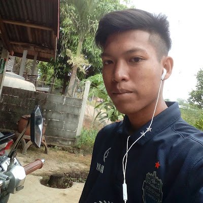 apichat67087's profile picture.