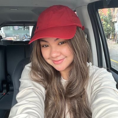 ellacakessss's profile picture. 