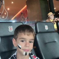 𝙱𝚊𝚛𝚎t🕊️🕊️ (@baret_g) 's Twitter Profile Photo