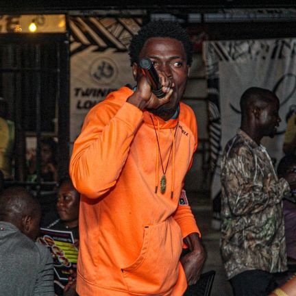 eyenokpous76000's profile picture. 