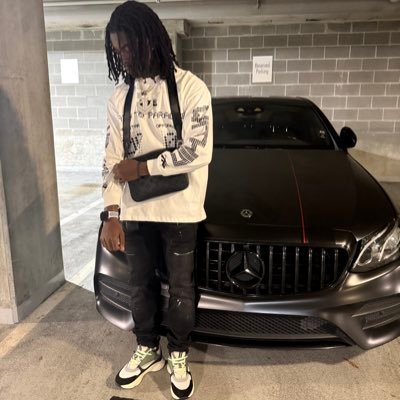 JujuCapalotx's profile picture. $kullyGang |