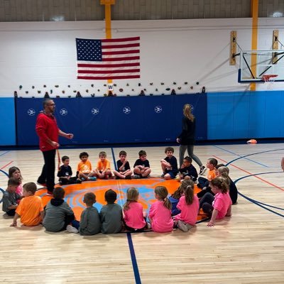 📝 TEACHER- Liverpool HS | ⛹🏻♂️🏀 ESMYS Basketball Director | 🏀 Former Varsity Coach | ❎ Zone Defense should be OUTLAWED in #Youthbasketball
