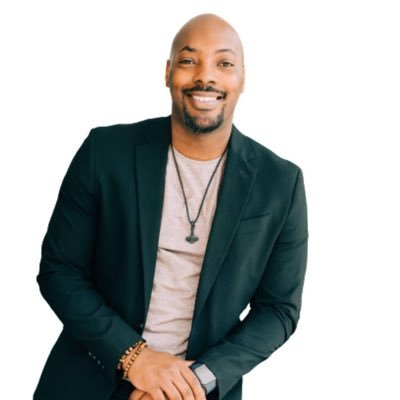 Family First. Vision Forward. Legacy Forever. Dad | Accountant | Business Builder | Sharing life + leadership from my POV.
