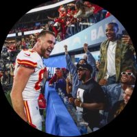 Travis Kelce (@tkclce) 's Twitter Profile