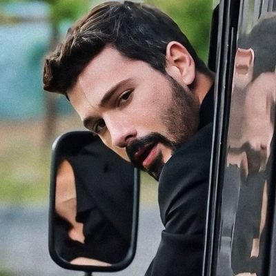 Com saudades do Miran Aslanbey! ❤️🦋
Tô aqui só pra falar das minhas novelitas turcas e dos meus crushs literários. Vocês que lutem! (fan acoout) 🔥💙🦋