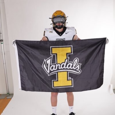 LeslieDeShazer's profile picture. Washougal Panther Mom, Eastern Washington University Mom, University of Idaho Football Mom.