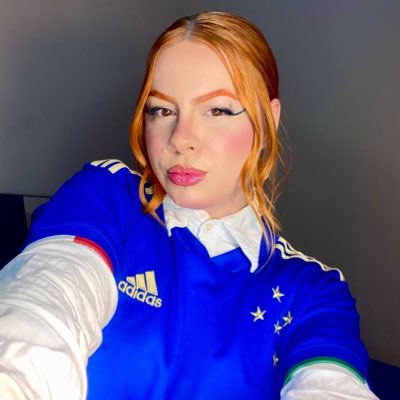 𝘐 𝘸𝘢𝘯𝘵 𝘵𝘰 𝘣𝘳𝘦𝘢𝘬 𝘧𝘳𝘦𝘦 // 1997 // @Cruzeiro🦊 💙 // 𝘌𝘴𝘵é𝘵𝘪𝘤𝘢 𝘦 𝘤𝘰𝘴𝘮é𝘵𝘪𝘤𝘢 🎓
