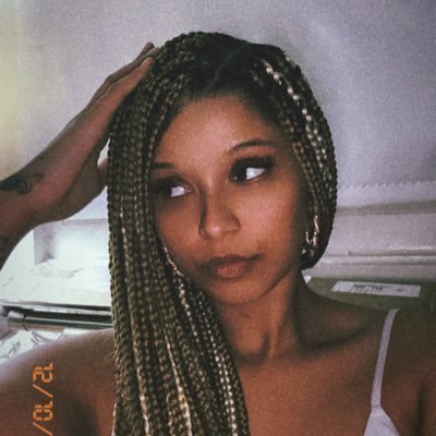 Dont waste my time 🤞🏽. FINDOM/CONTENT/FEET 🫶🏽😆🤗.